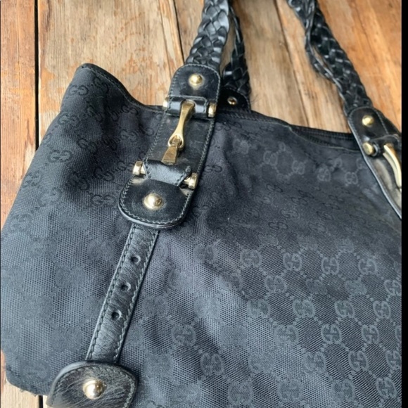 Authentic Black Gucci purse - Picture 3 of 10
